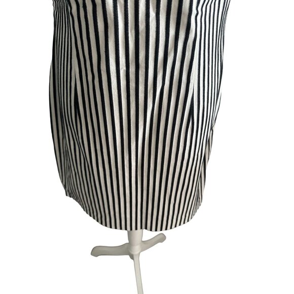 ST JOHN COLLECTION Striped Vintage Crewneck Dress Size 8 - Picture 8 of 8